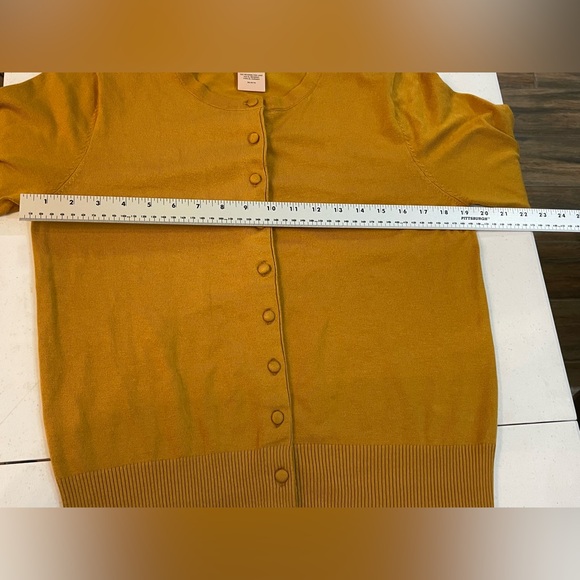 Philosophy Cardigan Gold Scoop Neck Button Front 3/4 Sleeves Knit Sz Large - Picture 5 of 11